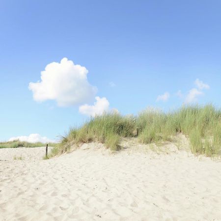 Beautiful Apartment In Callantsoog Near Beach Exteriör bild